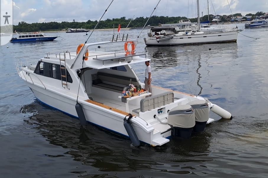 Monohull Seaview 8H