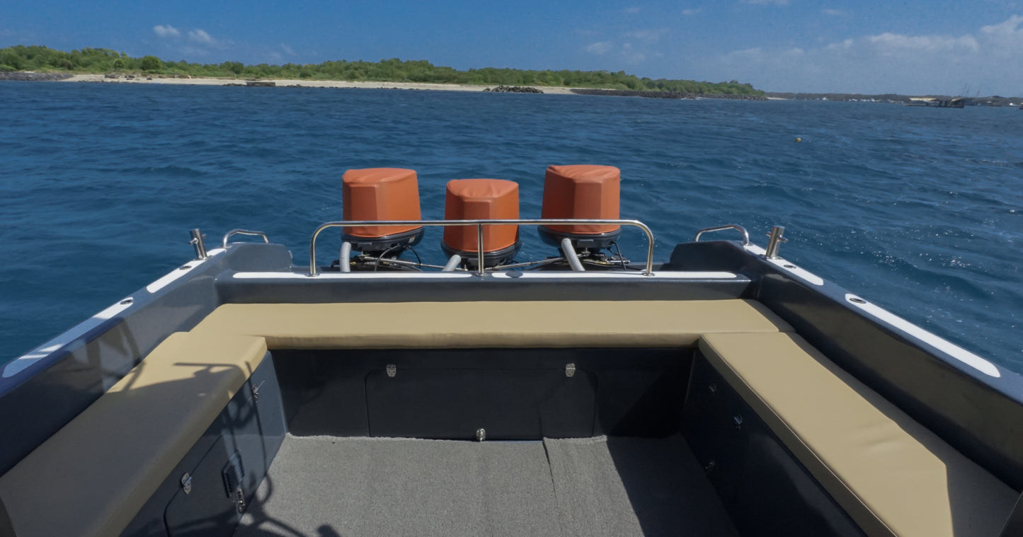 Monohull DBL-LUX 8H