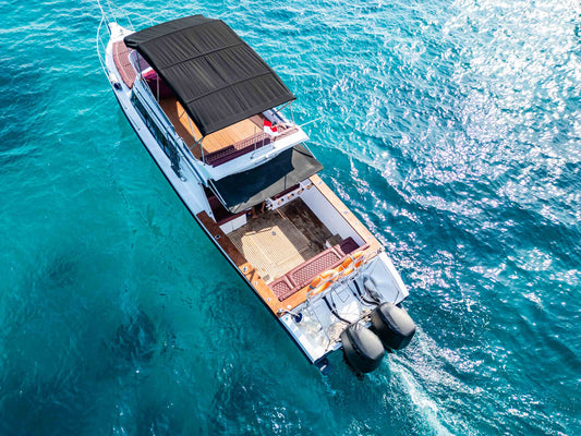 Monohull Queen 12 4H