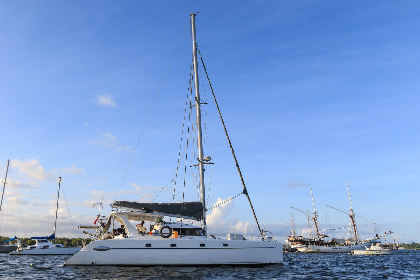 Catamaran JEM 8H