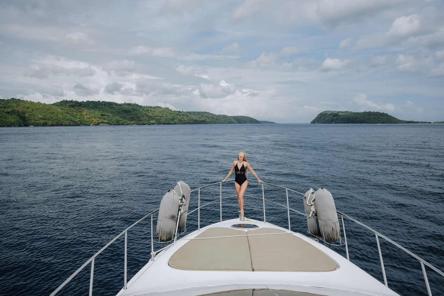 Monohull Queen 55 8H