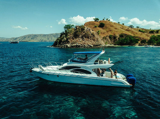 Monohull Aqua-001 4H