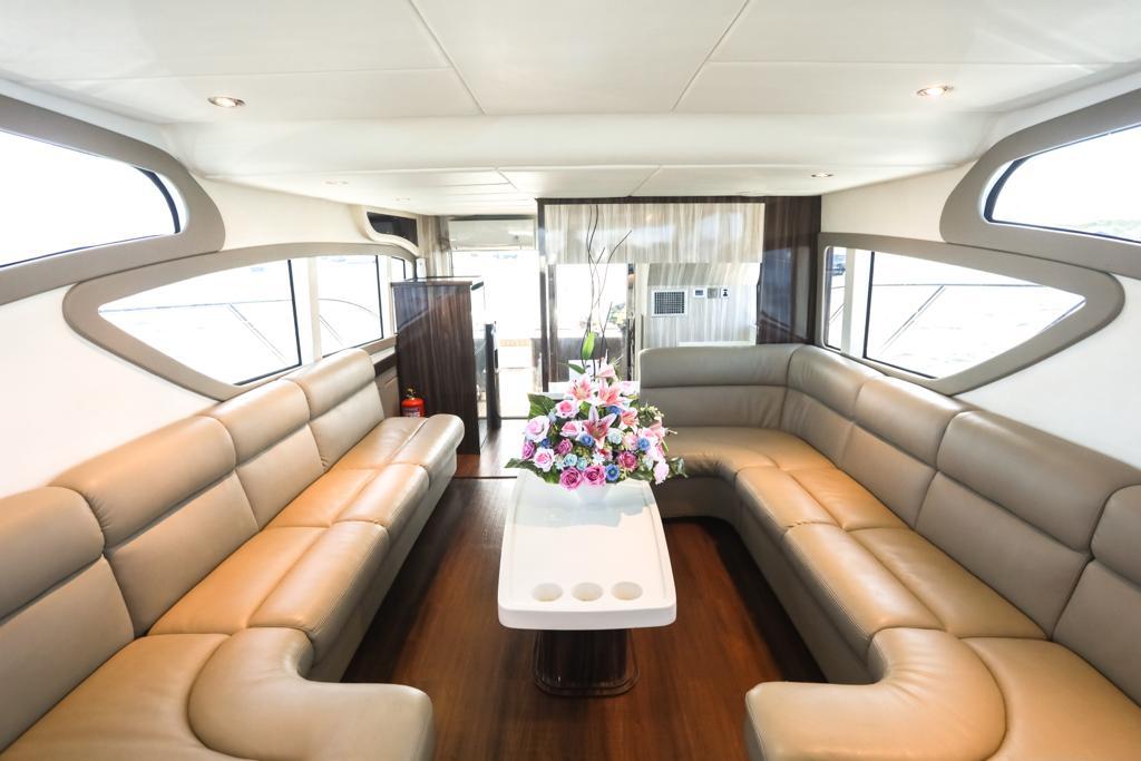 Monohull Queen OSC 4H